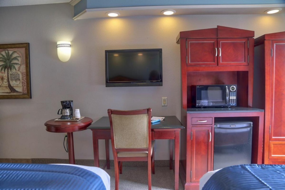 Room image 3